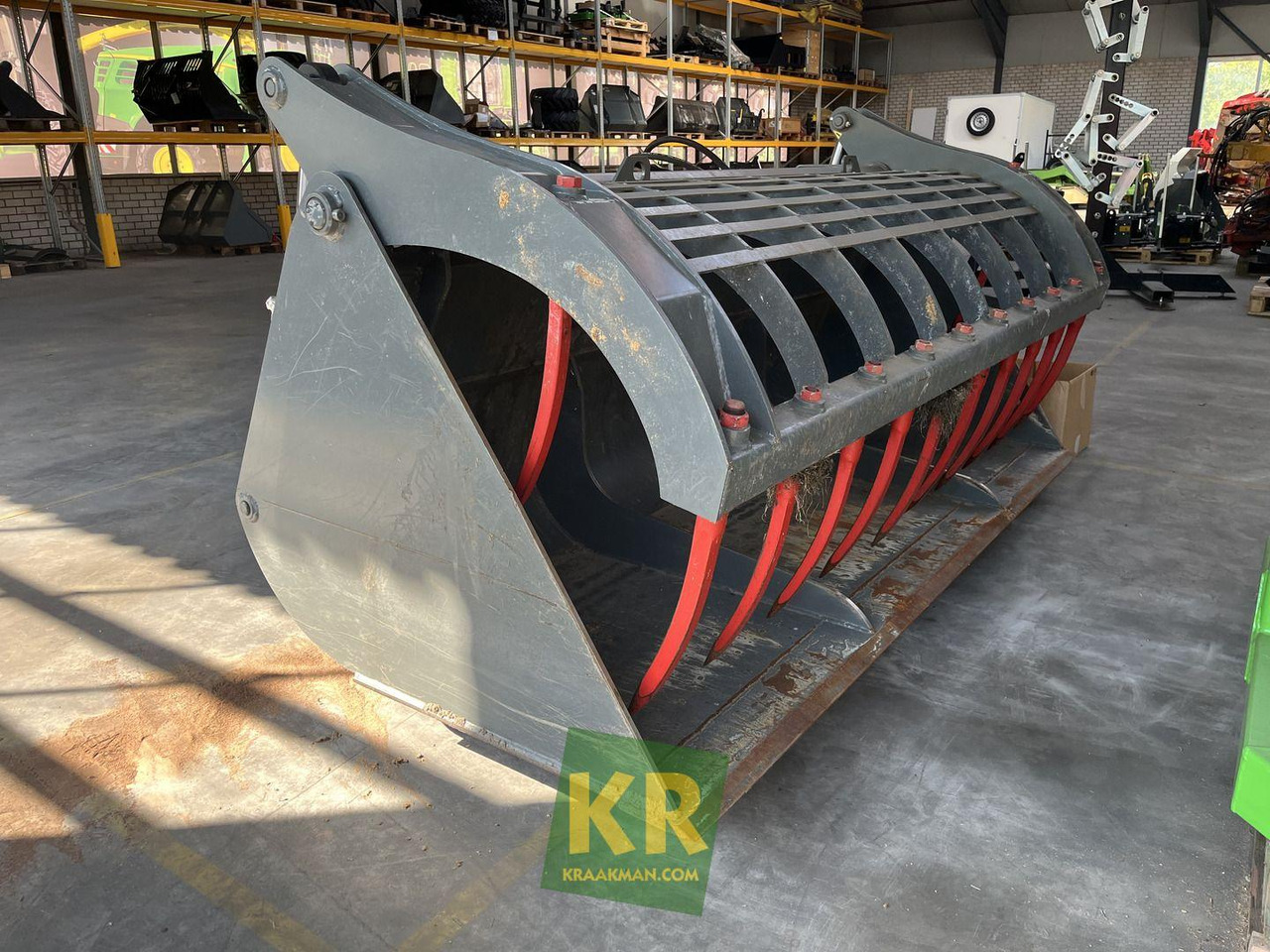 Voorzetstukken Kramer - Utovarna korpa: slika Voorzetstukken Kramer - Utovarna korpa Voorzetstukken Kramer - Utovarna korpa: slika Voorzetstukken Kramer - Utovarna korpa