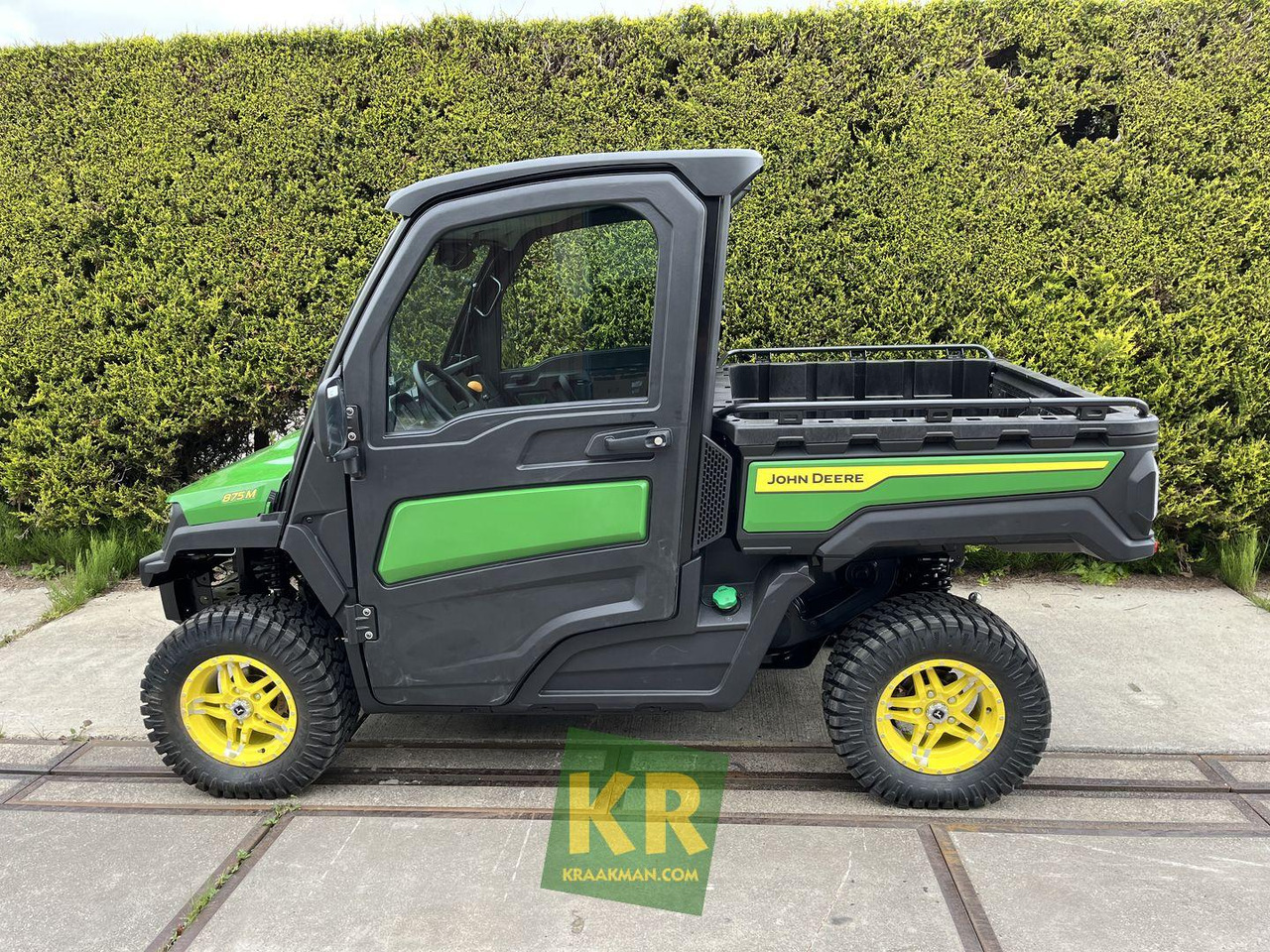 XUV875M John Deere - ATV/ Quad vozilo: slika XUV875M John Deere - ATV/ Quad vozilo XUV875M John Deere - ATV/ Quad vozilo: slika XUV875M John Deere - ATV/ Quad vozilo