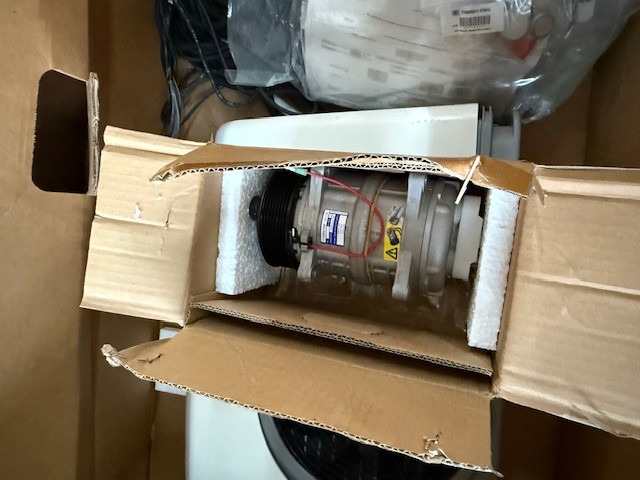 Thermo King V300 Max 30 spec. – NEW -BCN1117738 - Jedinica hladnjaka: slika Thermo King V300 Max 30 spec. – NEW -BCN1117738 - Jedinica hladnjaka Thermo King V300 Max 30 spec. – NEW -BCN1117738 - Jedinica hladnjaka: slika Thermo King V300 Max 30 spec. – NEW -BCN1117738 - Jedinica hladnjaka