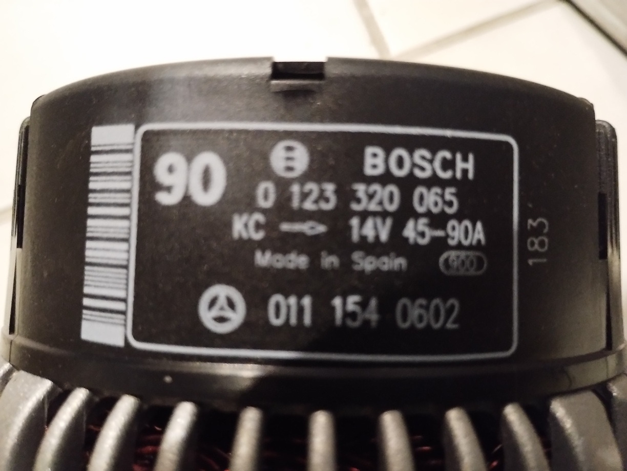 Alternator Mercedes 0111540602 0123320065 90A BOSCH SPRINTER 901 902 903 904 C KLASA - Alternator za Autobus: slika Alternator Mercedes 0111540602 0123320065 90A BOSCH SPRINTER 901 902 903 904 C KLASA - Alternator za Autobus Alternator Mercedes 0111540602 0123320065 90A BOSCH SPRINTER 901 902 903 904 C KLASA - Alternator za Autobus: slika Alternator Mercedes 0111540602 0123320065 90A BOSCH SPRINTER 901 902 903 904 C KLASA - Alternator za Autobus
