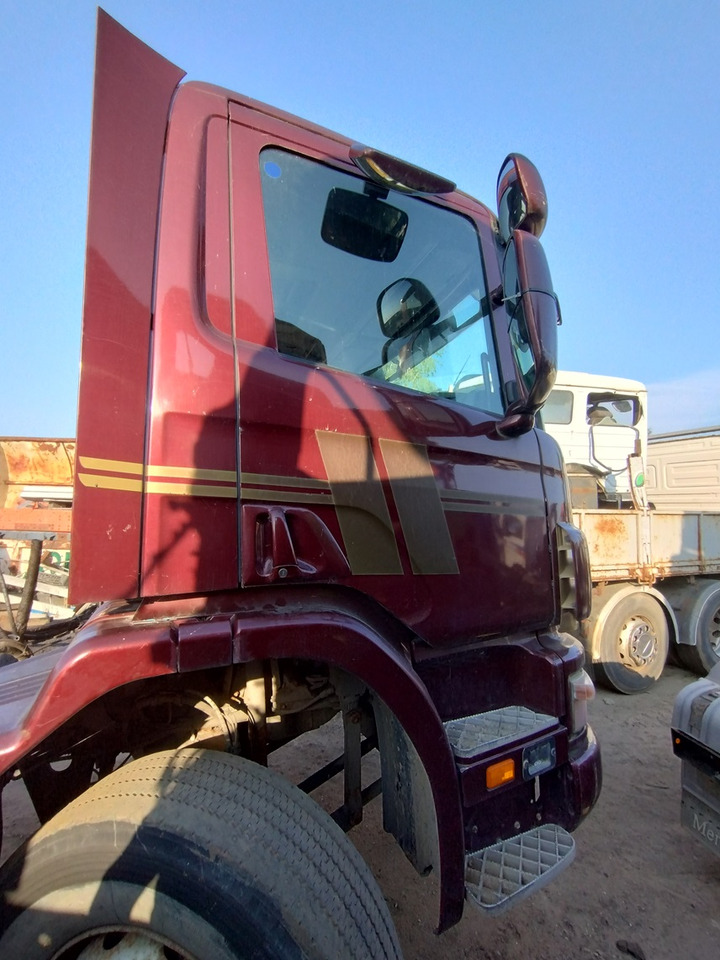 KABINA Scania 94 114 124 - Kabina i unutrašnjost: slika KABINA Scania 94 114 124 - Kabina i unutrašnjost KABINA Scania 94 114 124 - Kabina i unutrašnjost: slika KABINA Scania 94 114 124 - Kabina i unutrašnjost