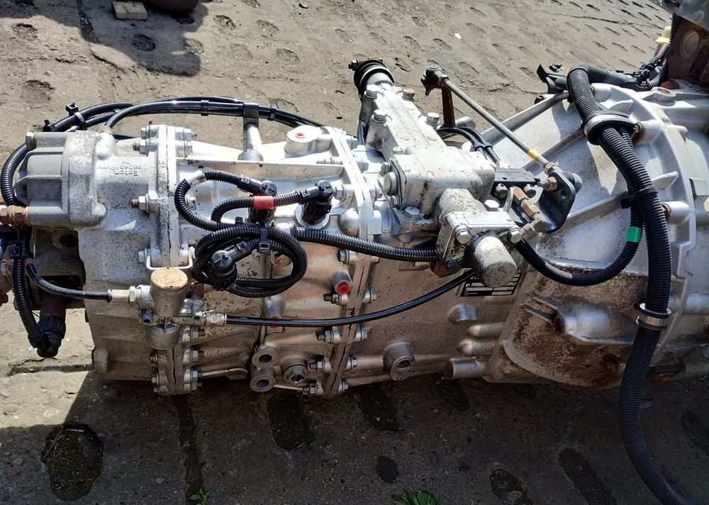 SKRZYNIA BIEGÓW RENAULT PREMIUM DCI FS/8309A V - Mjenjač za Kamion: slika SKRZYNIA BIEGÓW RENAULT PREMIUM DCI FS/8309A V - Mjenjač za Kamion SKRZYNIA BIEGÓW RENAULT PREMIUM DCI FS/8309A V - Mjenjač za Kamion: slika SKRZYNIA BIEGÓW RENAULT PREMIUM DCI FS/8309A V - Mjenjač za Kamion
