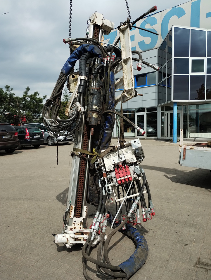 WIERTNICA ATLAS COPCO COP 1838 DRILLING MACHINE - Platforma za bušenje: slika WIERTNICA ATLAS COPCO COP 1838 DRILLING MACHINE - Platforma za bušenje WIERTNICA ATLAS COPCO COP 1838 DRILLING MACHINE - Platforma za bušenje: slika WIERTNICA ATLAS COPCO COP 1838 DRILLING MACHINE - Platforma za bušenje