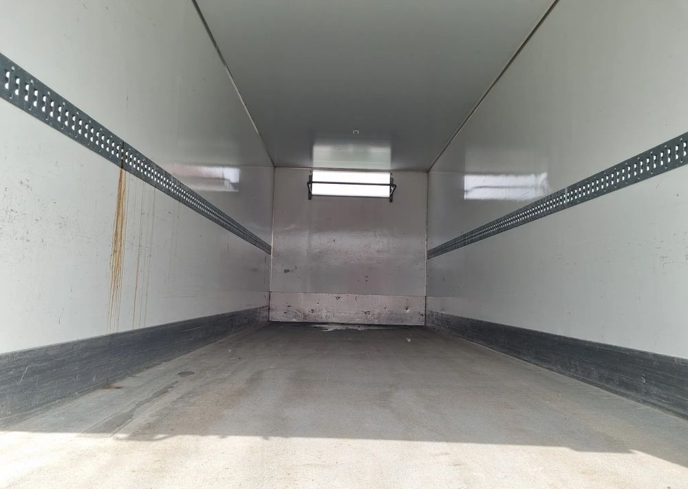 Mercedes-Benz Antos 1830 - Kamion hladnjača: slika Mercedes-Benz Antos 1830 - Kamion hladnjača Mercedes-Benz Antos 1830 - Kamion hladnjača: slika Mercedes-Benz Antos 1830 - Kamion hladnjača