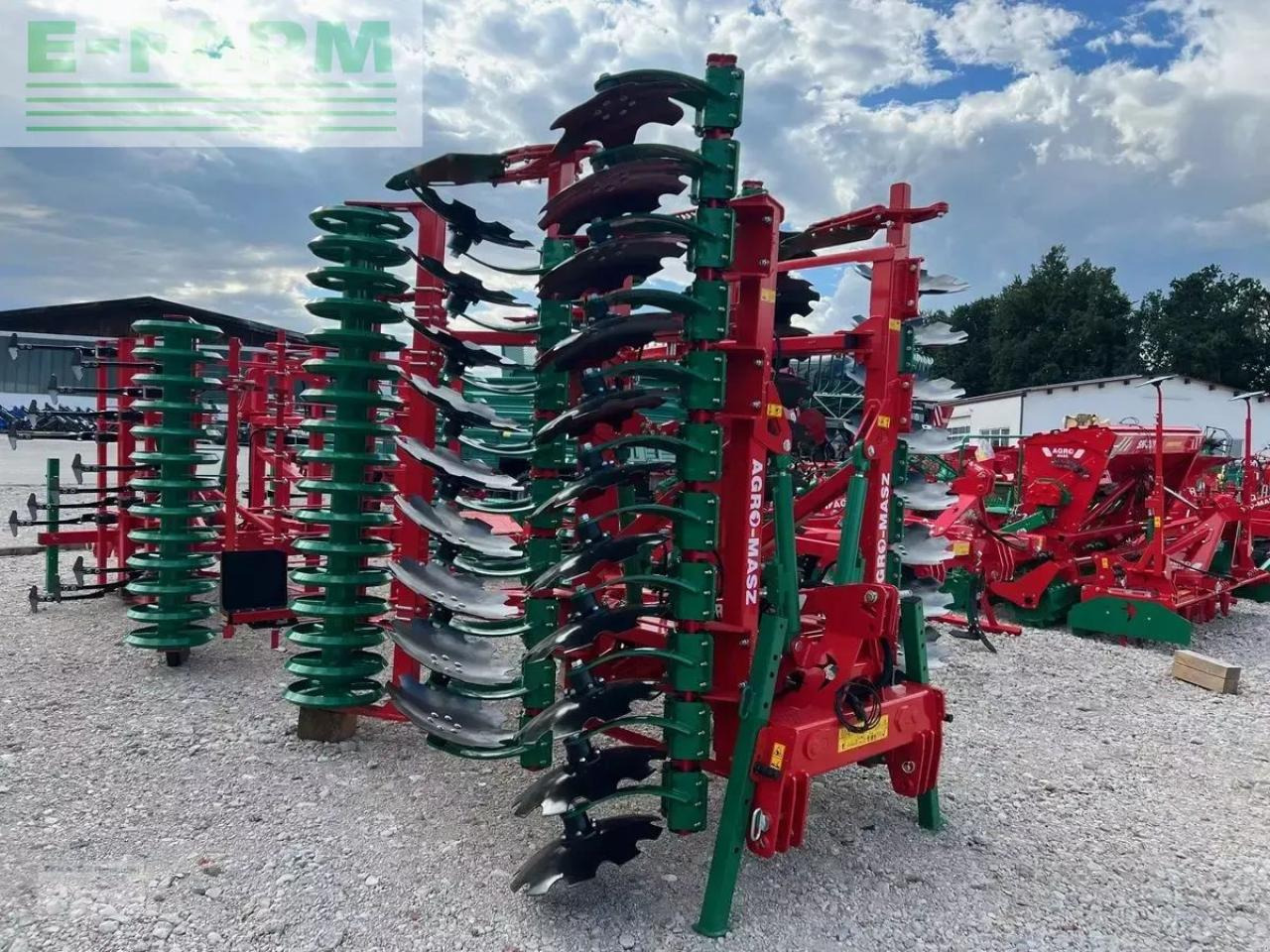 Agro-Masz btc 50 h - Oprema za obradu tla: slika Agro-Masz btc 50 h - Oprema za obradu tla Agro-Masz btc 50 h - Oprema za obradu tla: slika Agro-Masz btc 50 h - Oprema za obradu tla