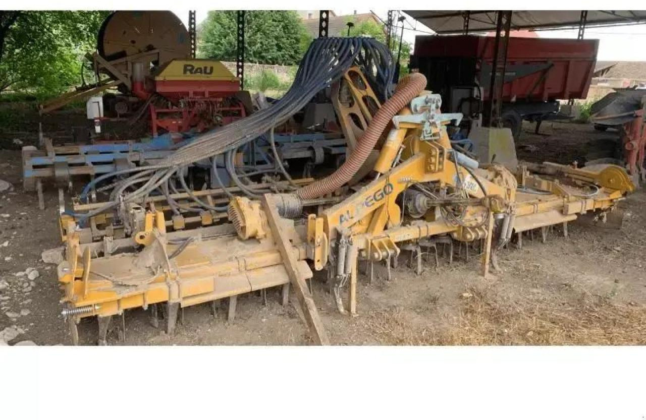 Alpego combine de semis - Kombajn i sijačica: slika Alpego combine de semis - Kombajn i sijačica Alpego combine de semis - Kombajn i sijačica: slika Alpego combine de semis - Kombajn i sijačica