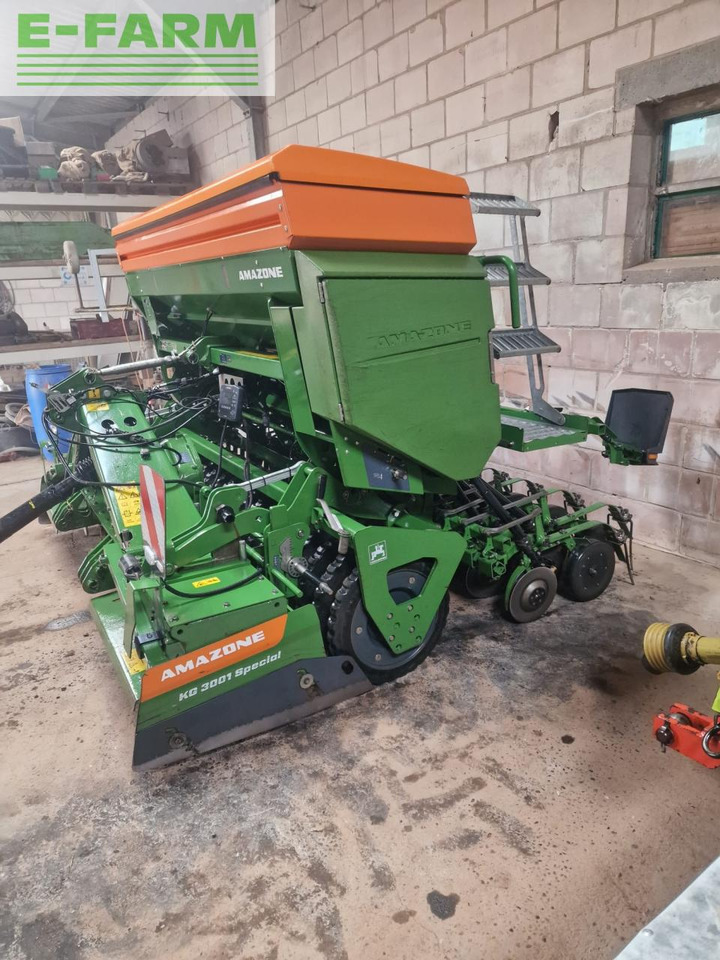 Amazone Cataya 3000 Super - Kombajn i sijačica: slika Amazone Cataya 3000 Super - Kombajn i sijačica Amazone Cataya 3000 Super - Kombajn i sijačica: slika Amazone Cataya 3000 Super - Kombajn i sijačica
