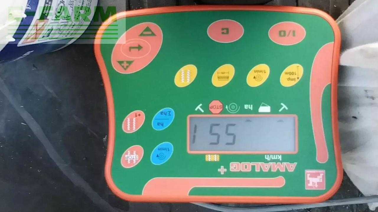 Sijačica Amazone d 9 / 3000 special: slika Sijačica Amazone d 9 / 3000 special Sijačica Amazone d 9 / 3000 special: slika Sijačica Amazone d 9 / 3000 special