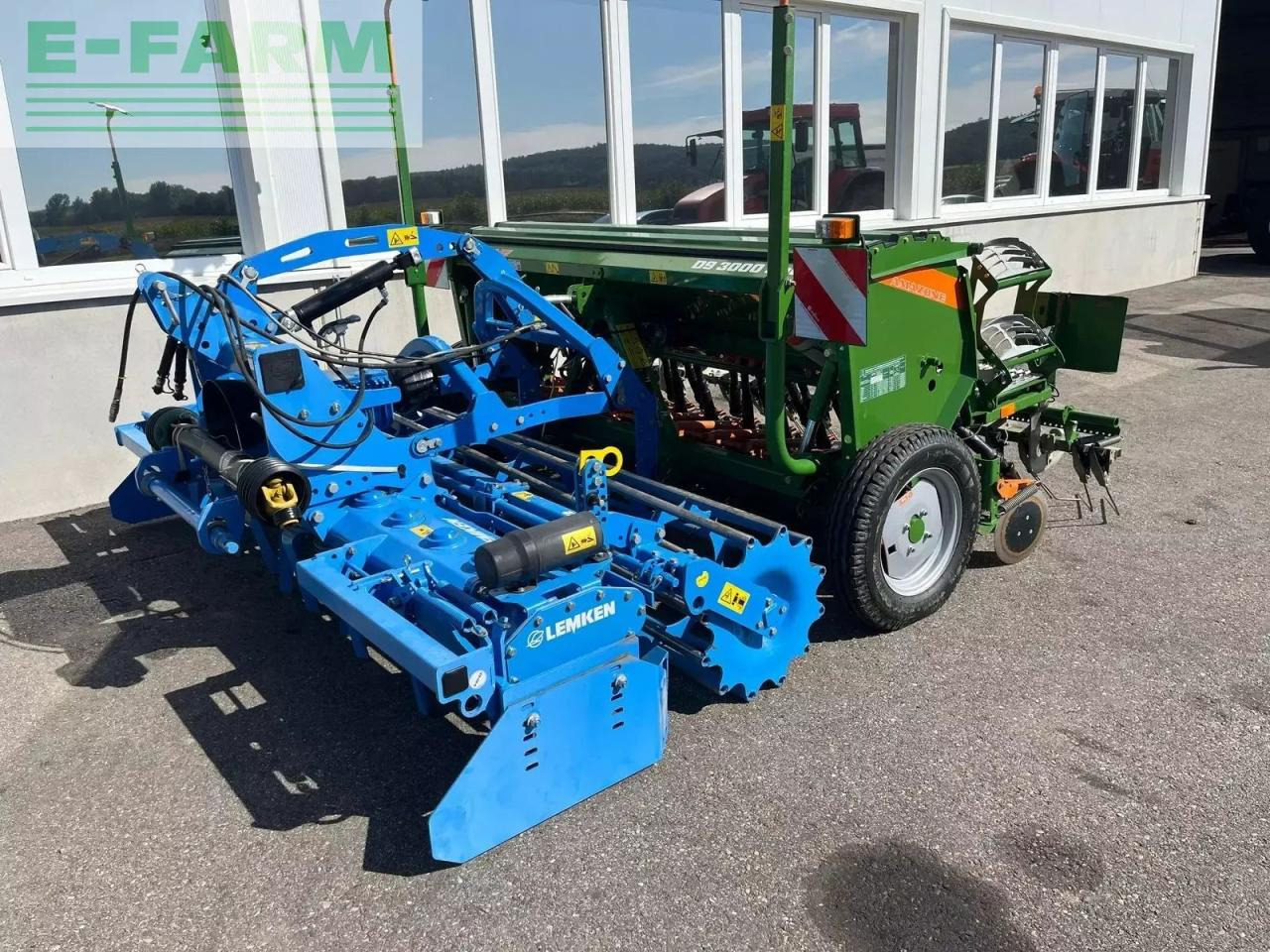 Sijačica Amazone d 9 / 3000 special: slika Sijačica Amazone d 9 / 3000 special Sijačica Amazone d 9 / 3000 special: slika Sijačica Amazone d 9 / 3000 special