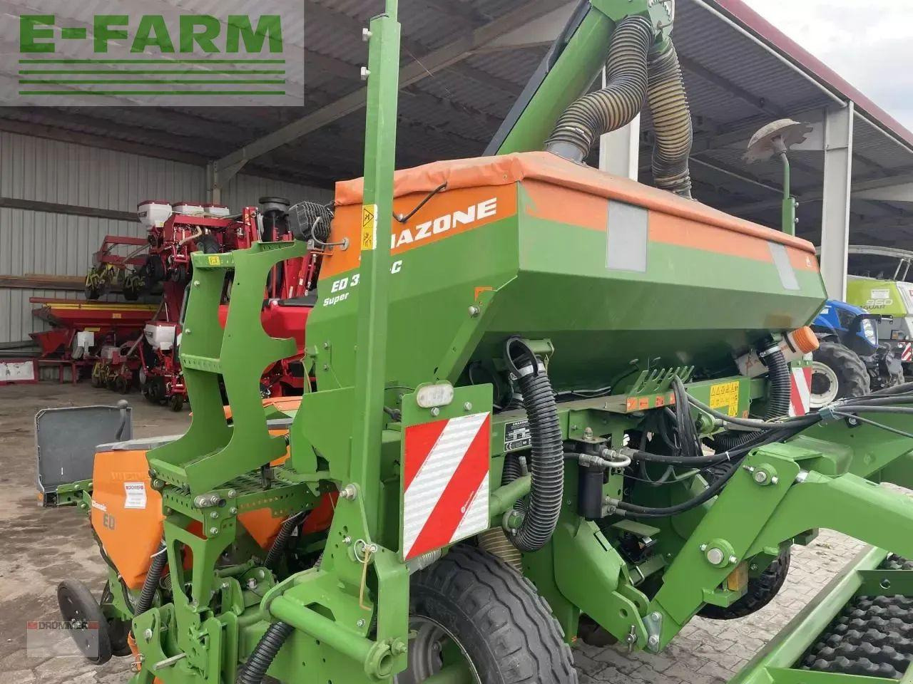 Amazone ed 3000-c - Precizna sijačica: slika Amazone ed 3000-c - Precizna sijačica Amazone ed 3000-c - Precizna sijačica: slika Amazone ed 3000-c - Precizna sijačica