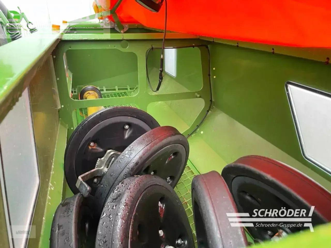 Precizna sijačica Amazone ed 6000-2c special: slika Precizna sijačica Amazone ed 6000-2c special Precizna sijačica Amazone ed 6000-2c special: slika Precizna sijačica Amazone ed 6000-2c special