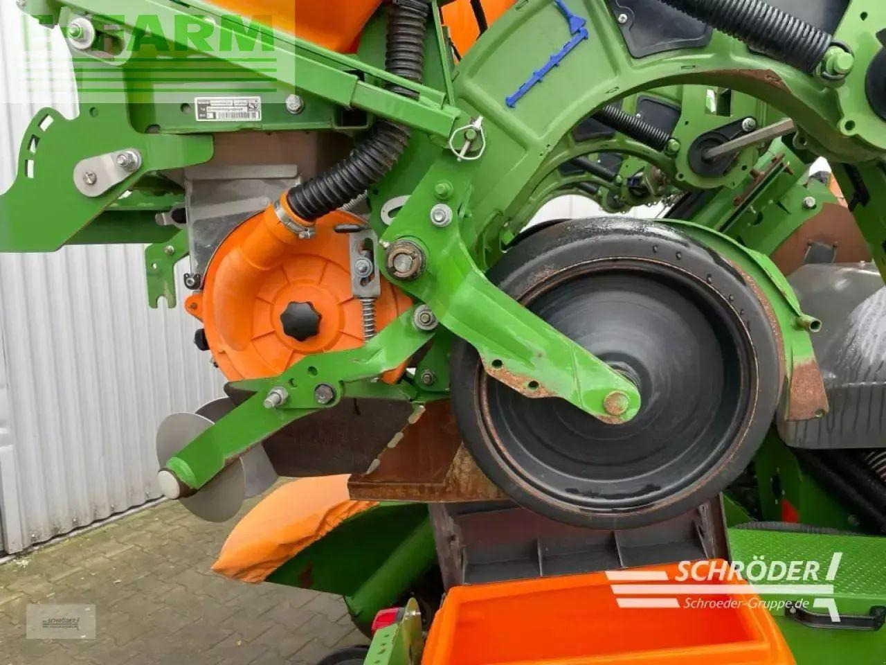 Precizna sijačica Amazone ed 6000-2c special: slika Precizna sijačica Amazone ed 6000-2c special Precizna sijačica Amazone ed 6000-2c special: slika Precizna sijačica Amazone ed 6000-2c special