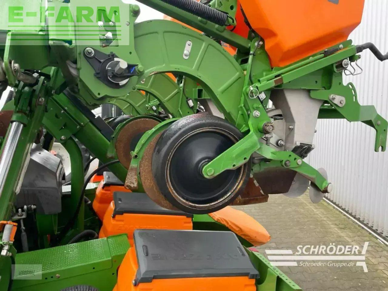 Precizna sijačica Amazone ed 6000-2c special: slika Precizna sijačica Amazone ed 6000-2c special Precizna sijačica Amazone ed 6000-2c special: slika Precizna sijačica Amazone ed 6000-2c special