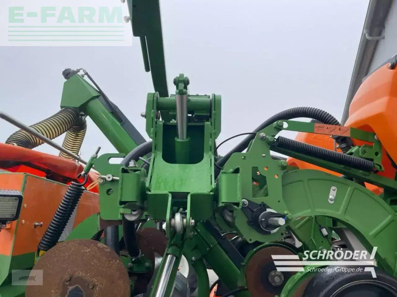 Precizna sijačica Amazone ed 6000-2c special: slika Precizna sijačica Amazone ed 6000-2c special Precizna sijačica Amazone ed 6000-2c special: slika Precizna sijačica Amazone ed 6000-2c special