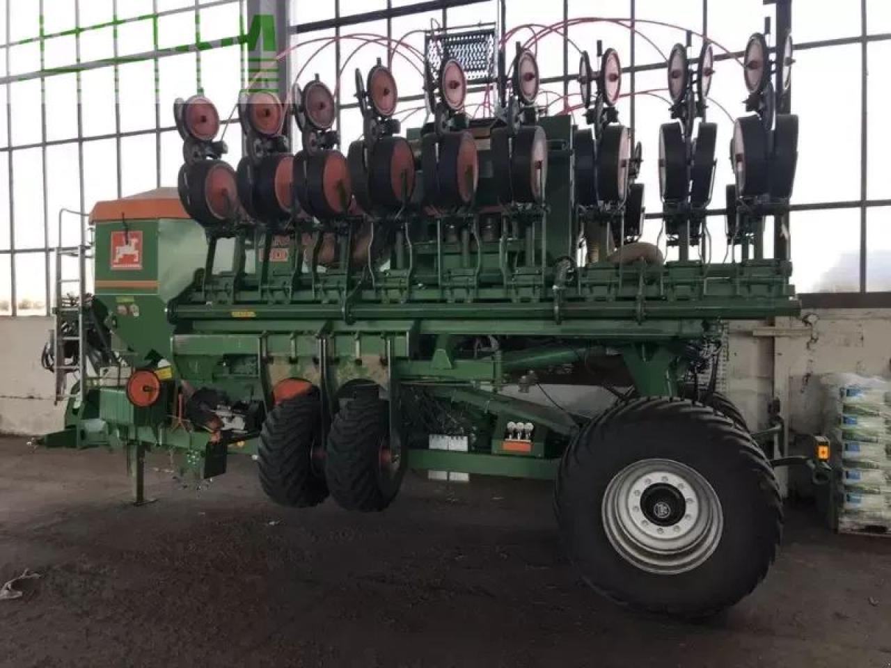 Amazone edx 9000-t - Precizna sijačica: slika Amazone edx 9000-t - Precizna sijačica Amazone edx 9000-t - Precizna sijačica: slika Amazone edx 9000-t - Precizna sijačica