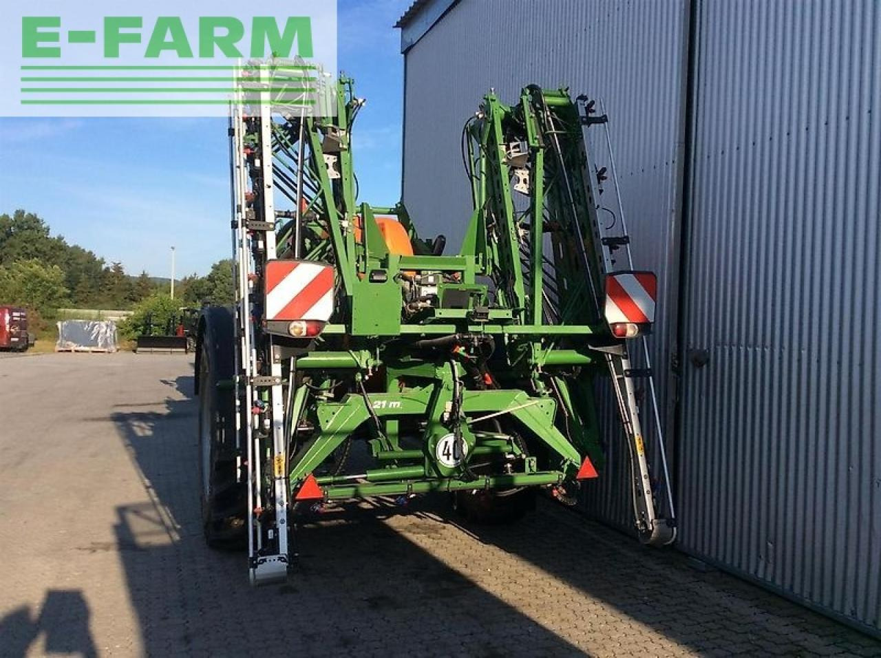 Amazone ux 4200 special - Vučena prskalica: slika Amazone ux 4200 special - Vučena prskalica Amazone ux 4200 special - Vučena prskalica: slika Amazone ux 4200 special - Vučena prskalica