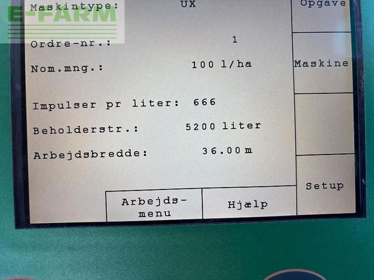 Amazone ux6200 - Vučena prskalica: slika Amazone ux6200 - Vučena prskalica Amazone ux6200 - Vučena prskalica: slika Amazone ux6200 - Vučena prskalica