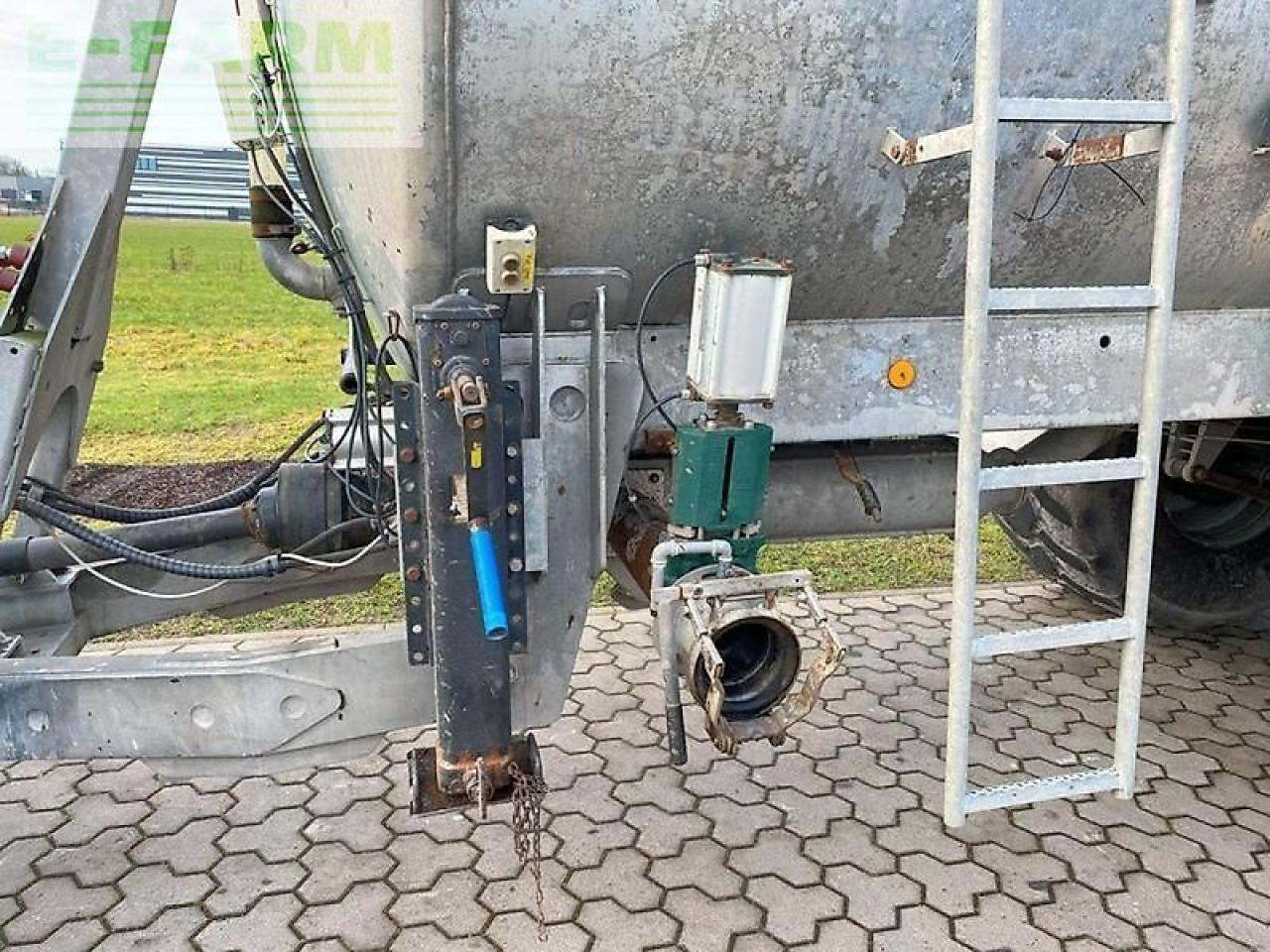BSA dlp 618 farmerline - Oprema za gnojenje: slika BSA dlp 618 farmerline - Oprema za gnojenje BSA dlp 618 farmerline - Oprema za gnojenje: slika BSA dlp 618 farmerline - Oprema za gnojenje