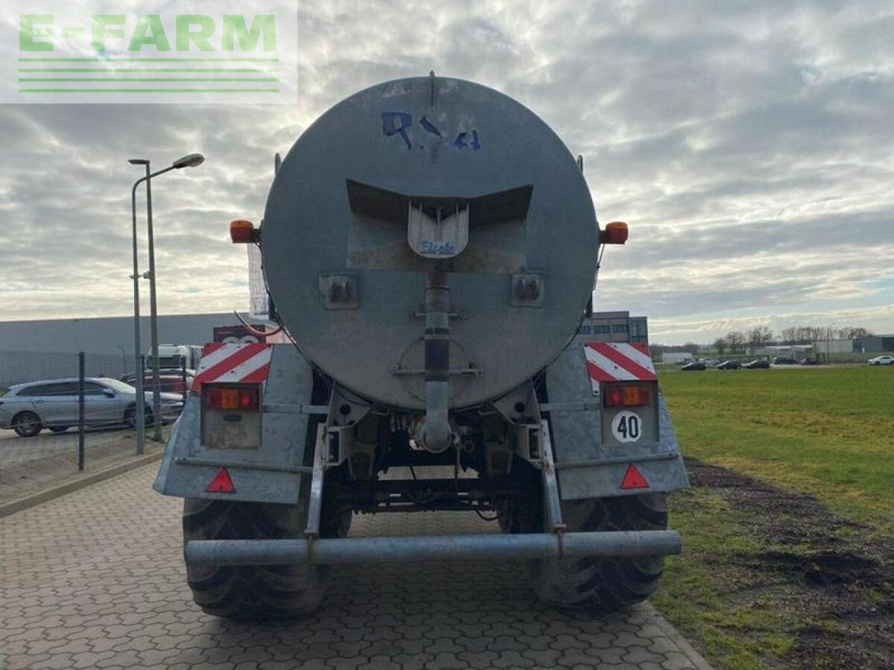 BSA dlp 618 farmerline - Cisterna za gnojnicu: slika BSA dlp 618 farmerline - Cisterna za gnojnicu BSA dlp 618 farmerline - Cisterna za gnojnicu: slika BSA dlp 618 farmerline - Cisterna za gnojnicu