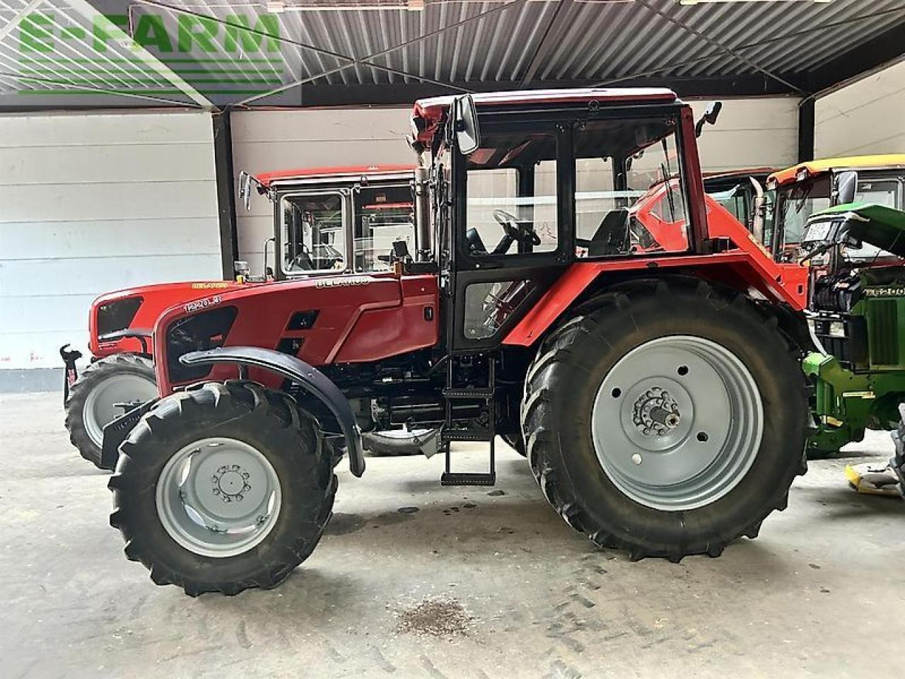 Belarus 1220.3 - Traktor: slika Belarus 1220.3 - Traktor Belarus 1220.3 - Traktor: slika Belarus 1220.3 - Traktor