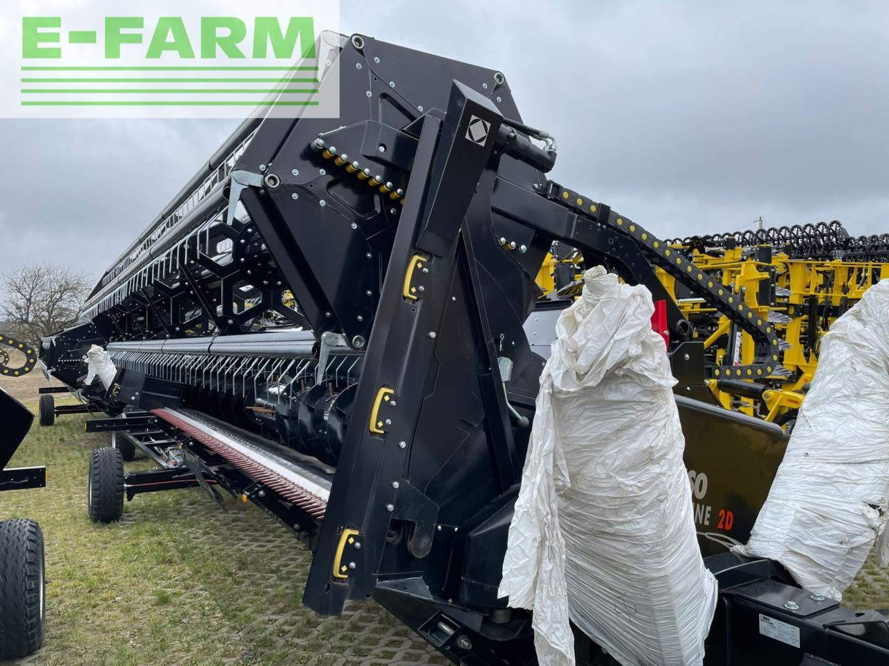 Biso VX Crop Ranger Trendline light 750 - Heder za kombajn: slika Biso VX Crop Ranger Trendline light 750 - Heder za kombajn Biso VX Crop Ranger Trendline light 750 - Heder za kombajn: slika Biso VX Crop Ranger Trendline light 750 - Heder za kombajn