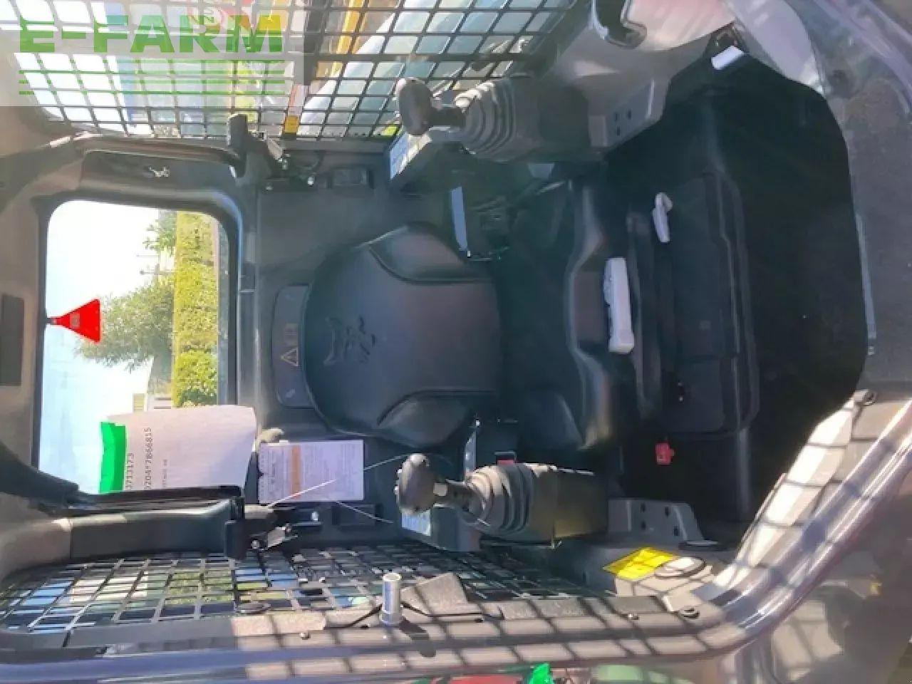 Bobcat s450 - Mini bager: slika Bobcat s450 - Mini bager Bobcat s450 - Mini bager: slika Bobcat s450 - Mini bager