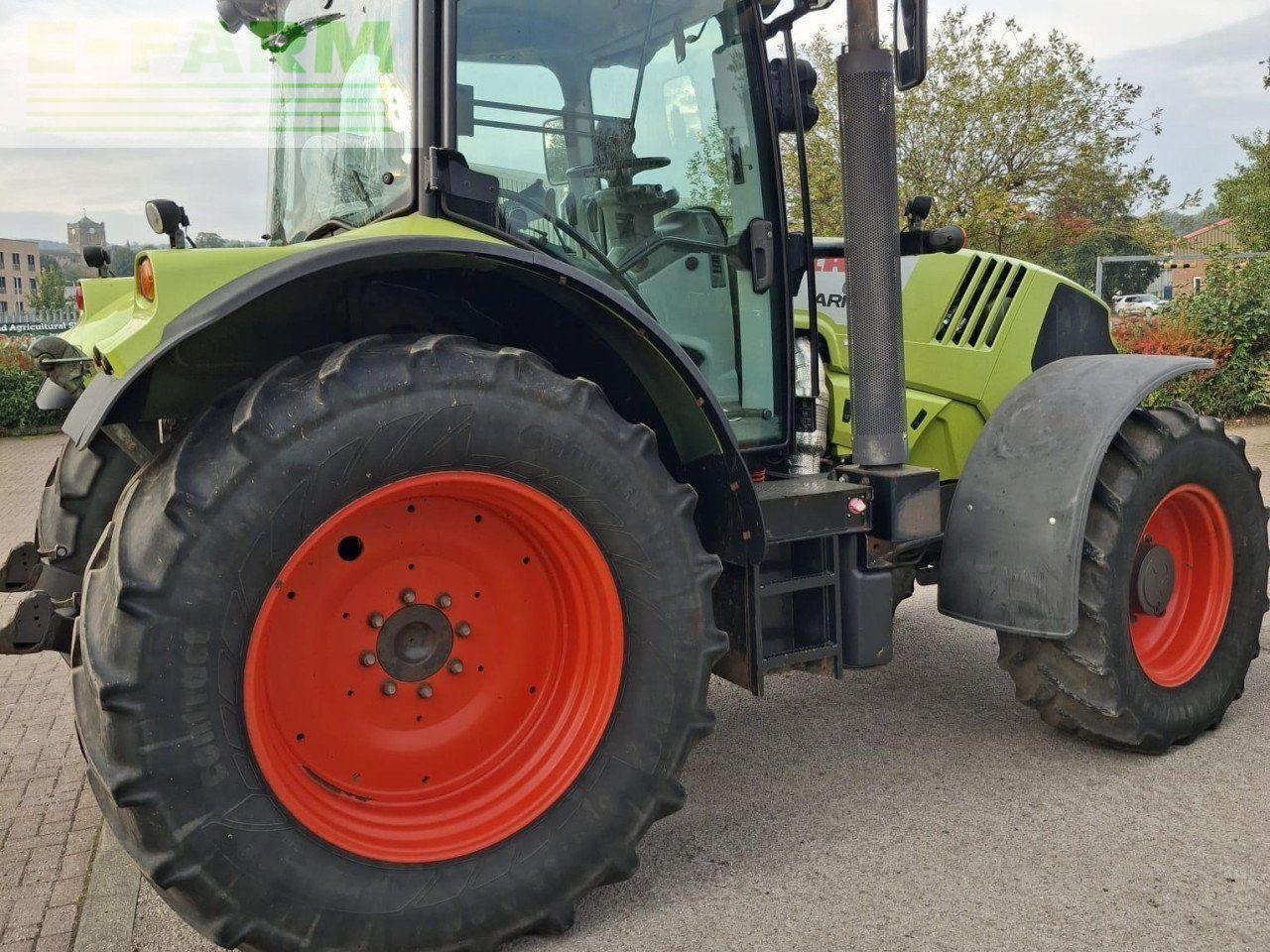 CLAAS ARION 620 - Traktor: slika CLAAS ARION 620 - Traktor CLAAS ARION 620 - Traktor: slika CLAAS ARION 620 - Traktor