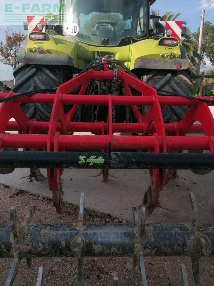 CLAAS ARION 660 St4 CMATIC - Traktor: slika CLAAS ARION 660 St4 CMATIC - Traktor CLAAS ARION 660 St4 CMATIC - Traktor: slika CLAAS ARION 660 St4 CMATIC - Traktor