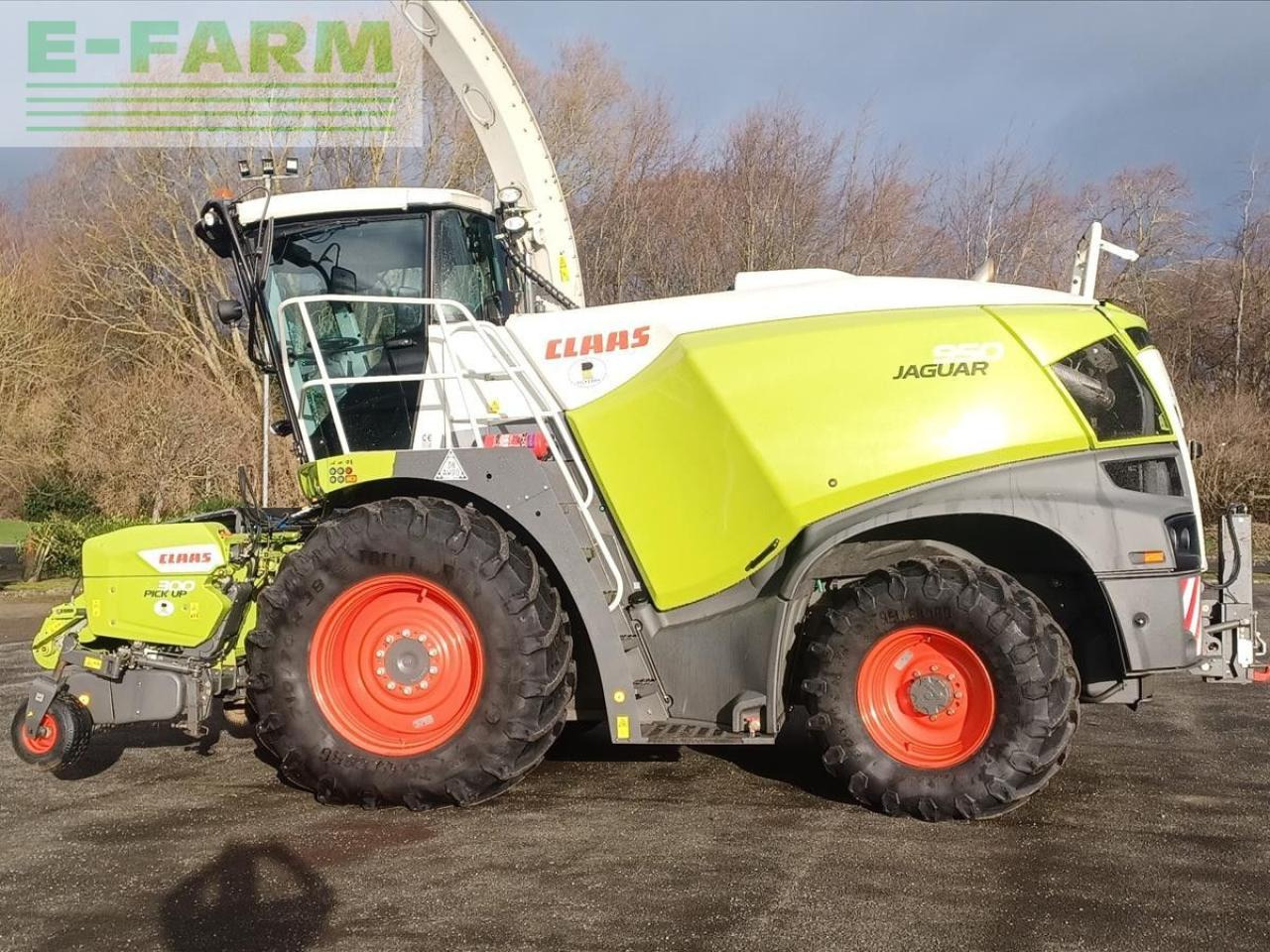 Silažni kombajn CLAAS JAGUAR 950 4WD: slika Silažni kombajn CLAAS JAGUAR 950 4WD