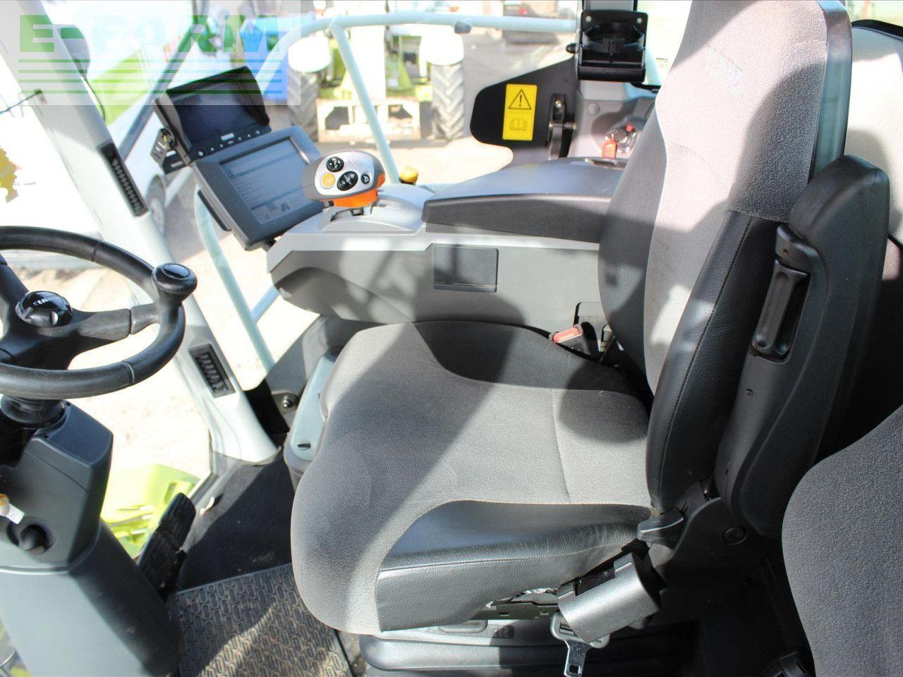 CLAAS JAGUAR 970 - Silažni kombajn: slika CLAAS JAGUAR 970 - Silažni kombajn CLAAS JAGUAR 970 - Silažni kombajn: slika CLAAS JAGUAR 970 - Silažni kombajn