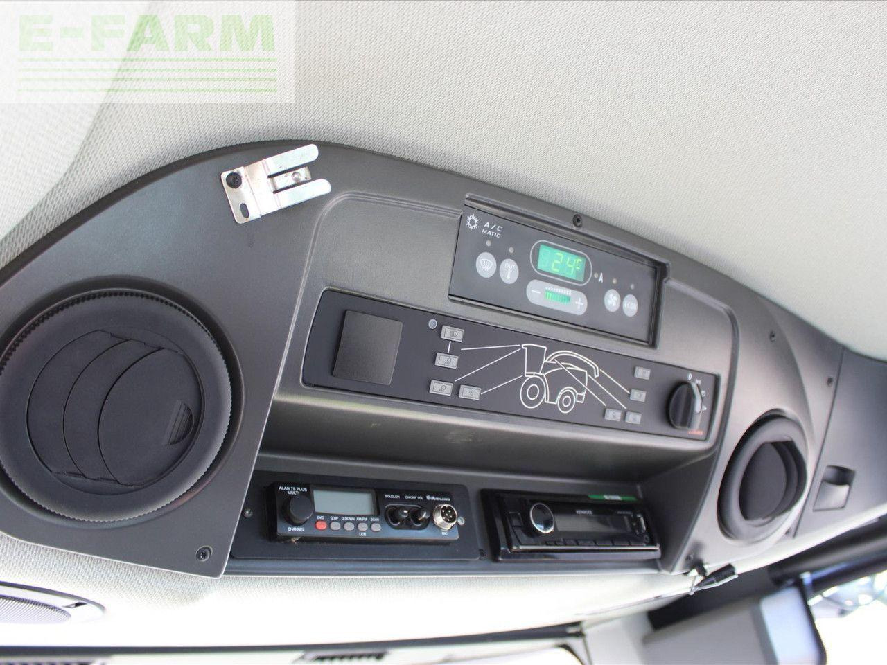 CLAAS JAGUAR 970 - Silažni kombajn: slika CLAAS JAGUAR 970 - Silažni kombajn CLAAS JAGUAR 970 - Silažni kombajn: slika CLAAS JAGUAR 970 - Silažni kombajn