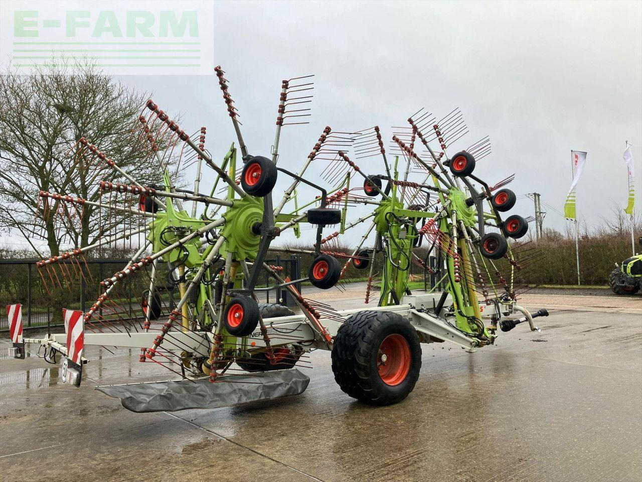 CLAAS LINER 3600 - Prevrtač sijena/ Grabulje: slika CLAAS LINER 3600 - Prevrtač sijena/ Grabulje CLAAS LINER 3600 - Prevrtač sijena/ Grabulje: slika CLAAS LINER 3600 - Prevrtač sijena/ Grabulje