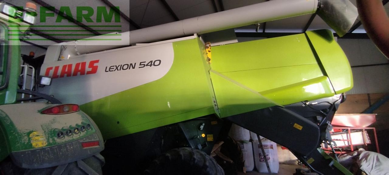 CLAAS Lexion 540 - Kombajn za žetvu: slika CLAAS Lexion 540 - Kombajn za žetvu CLAAS Lexion 540 - Kombajn za žetvu: slika CLAAS Lexion 540 - Kombajn za žetvu