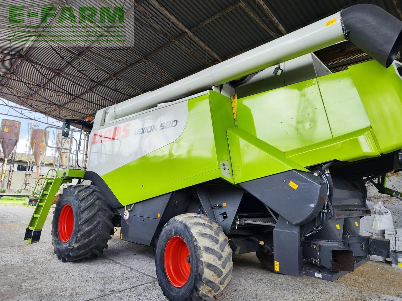 CLAAS Lexion 580 - Kombajn za žetvu: slika CLAAS Lexion 580 - Kombajn za žetvu CLAAS Lexion 580 - Kombajn za žetvu: slika CLAAS Lexion 580 - Kombajn za žetvu