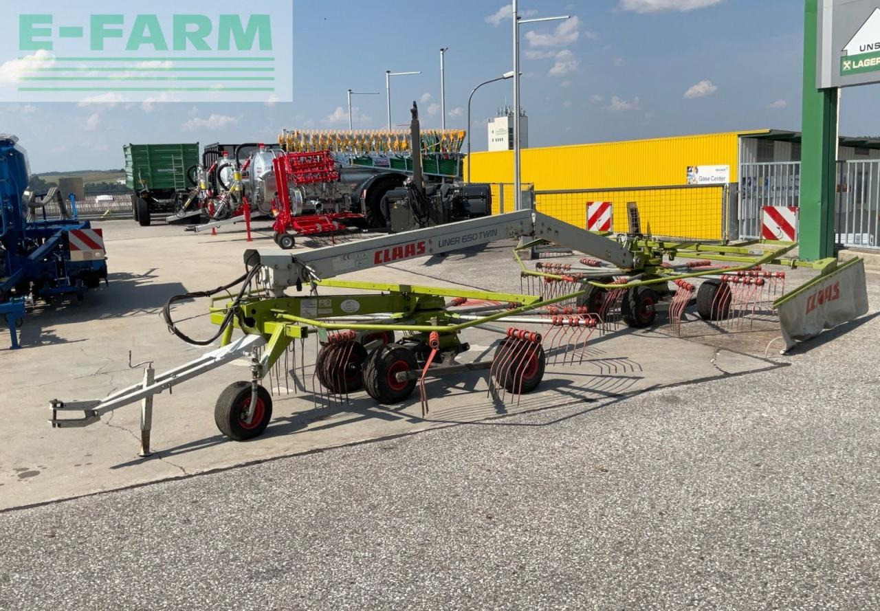 CLAAS Liner 650 TWIN - Prevrtač sijena/ Grabulje: slika CLAAS Liner 650 TWIN - Prevrtač sijena/ Grabulje CLAAS Liner 650 TWIN - Prevrtač sijena/ Grabulje: slika CLAAS Liner 650 TWIN - Prevrtač sijena/ Grabulje