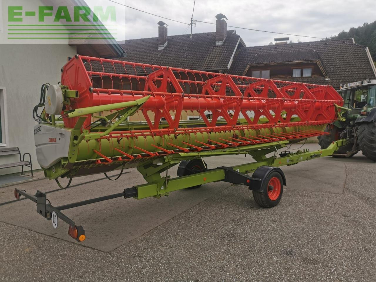 CLAAS - Heder za kombajn: slika CLAAS - Heder za kombajn CLAAS - Heder za kombajn: slika CLAAS - Heder za kombajn