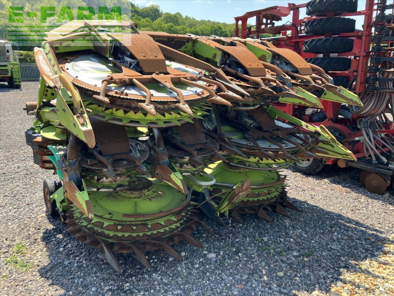 CLAAS ORBIS 900 - Silažni kombajn: slika CLAAS ORBIS 900 - Silažni kombajn CLAAS ORBIS 900 - Silažni kombajn: slika CLAAS ORBIS 900 - Silažni kombajn
