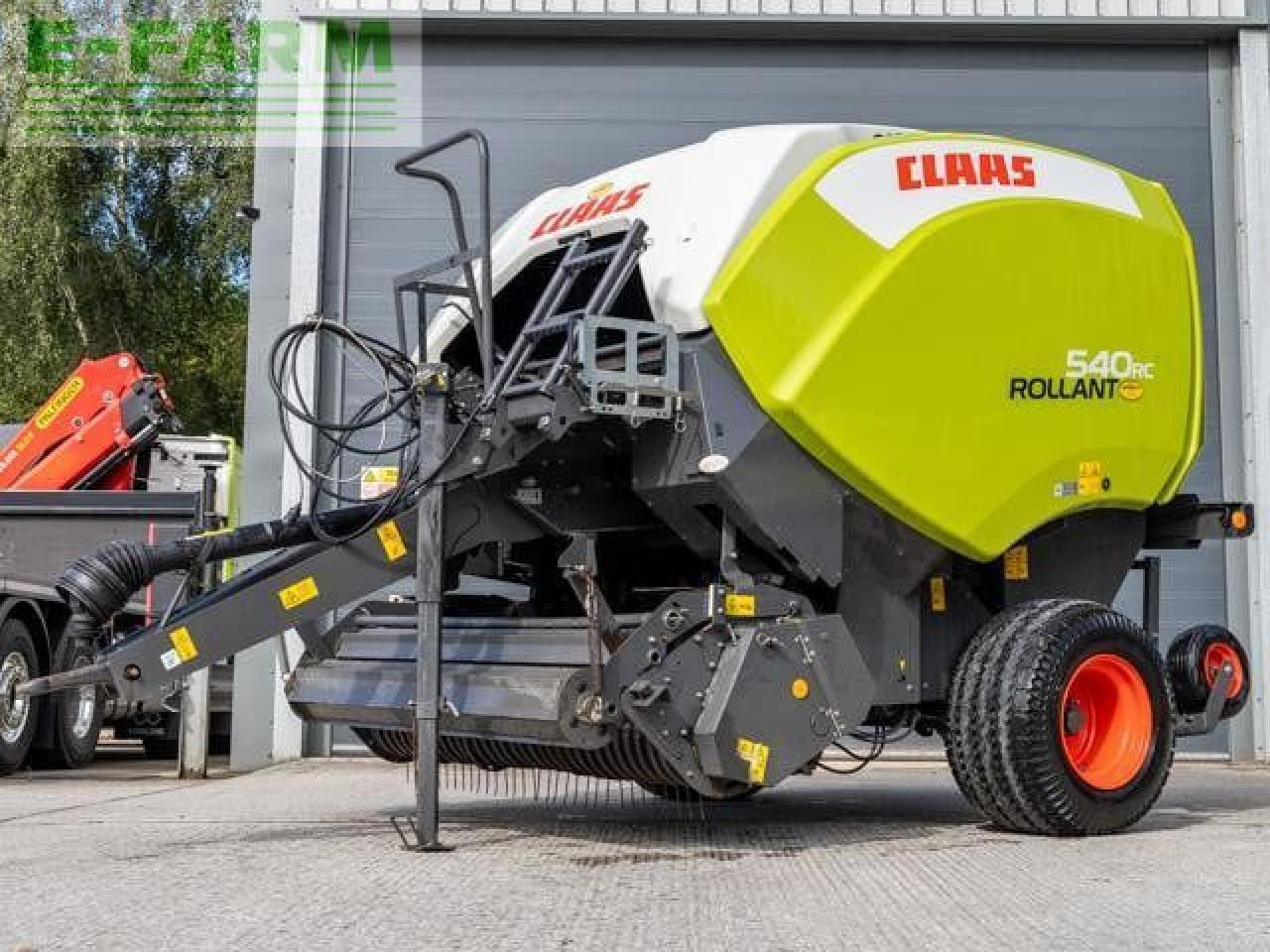 CLAAS ROLLANT 540 R - Kvadratna balirka: slika CLAAS ROLLANT 540 R - Kvadratna balirka CLAAS ROLLANT 540 R - Kvadratna balirka: slika CLAAS ROLLANT 540 R - Kvadratna balirka