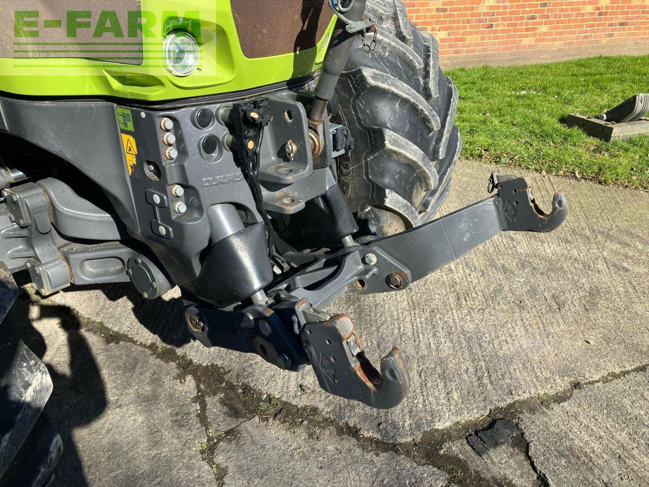 CLAAS USED 2017 AXION 950 - Traktor: slika CLAAS USED 2017 AXION 950 - Traktor CLAAS USED 2017 AXION 950 - Traktor: slika CLAAS USED 2017 AXION 950 - Traktor