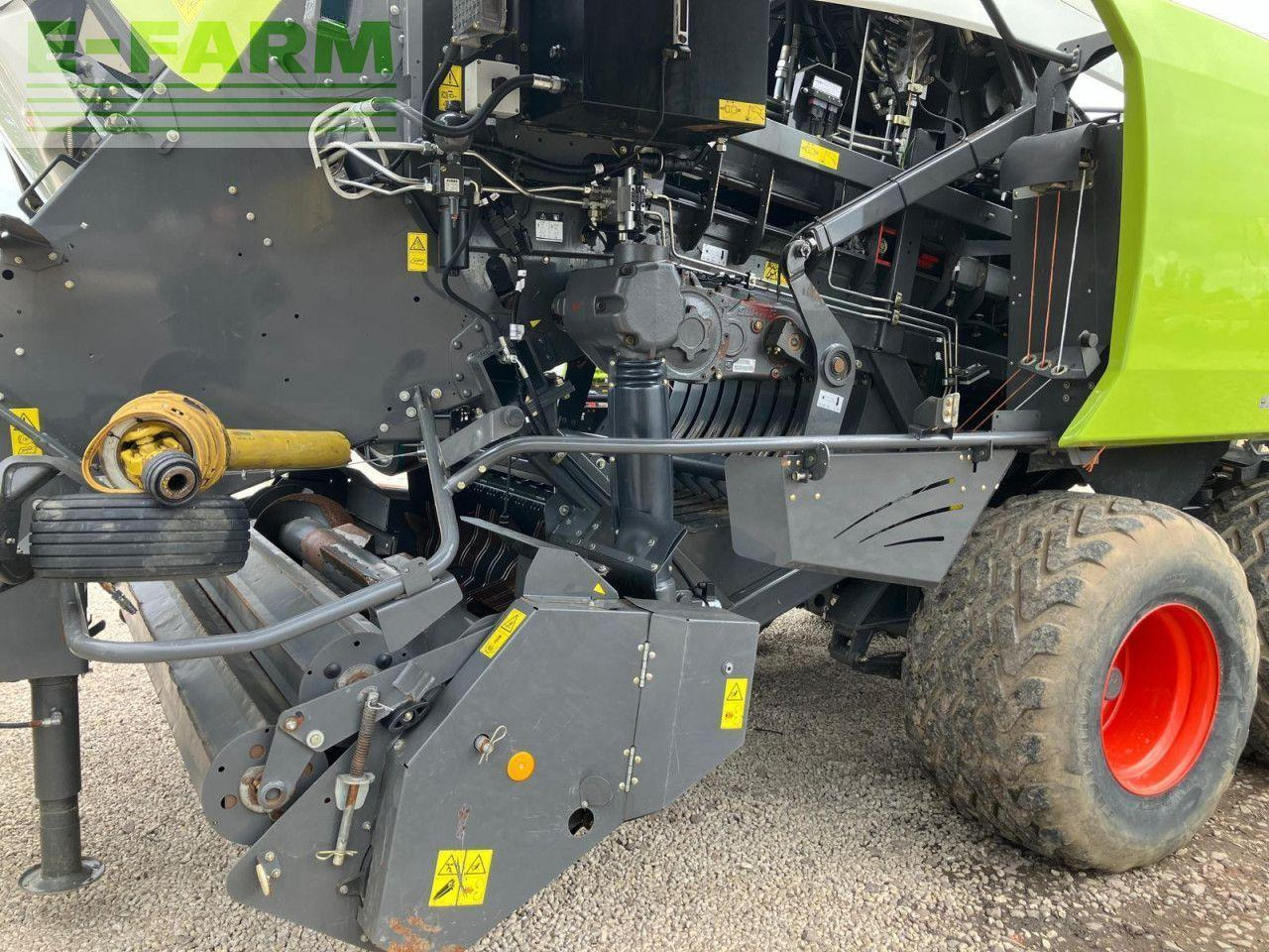 CLAAS USED 2018 QUADRANT 5200 TANDEM RF - Kvadratna balirka: slika CLAAS USED 2018 QUADRANT 5200 TANDEM RF - Kvadratna balirka CLAAS USED 2018 QUADRANT 5200 TANDEM RF - Kvadratna balirka: slika CLAAS USED 2018 QUADRANT 5200 TANDEM RF - Kvadratna balirka