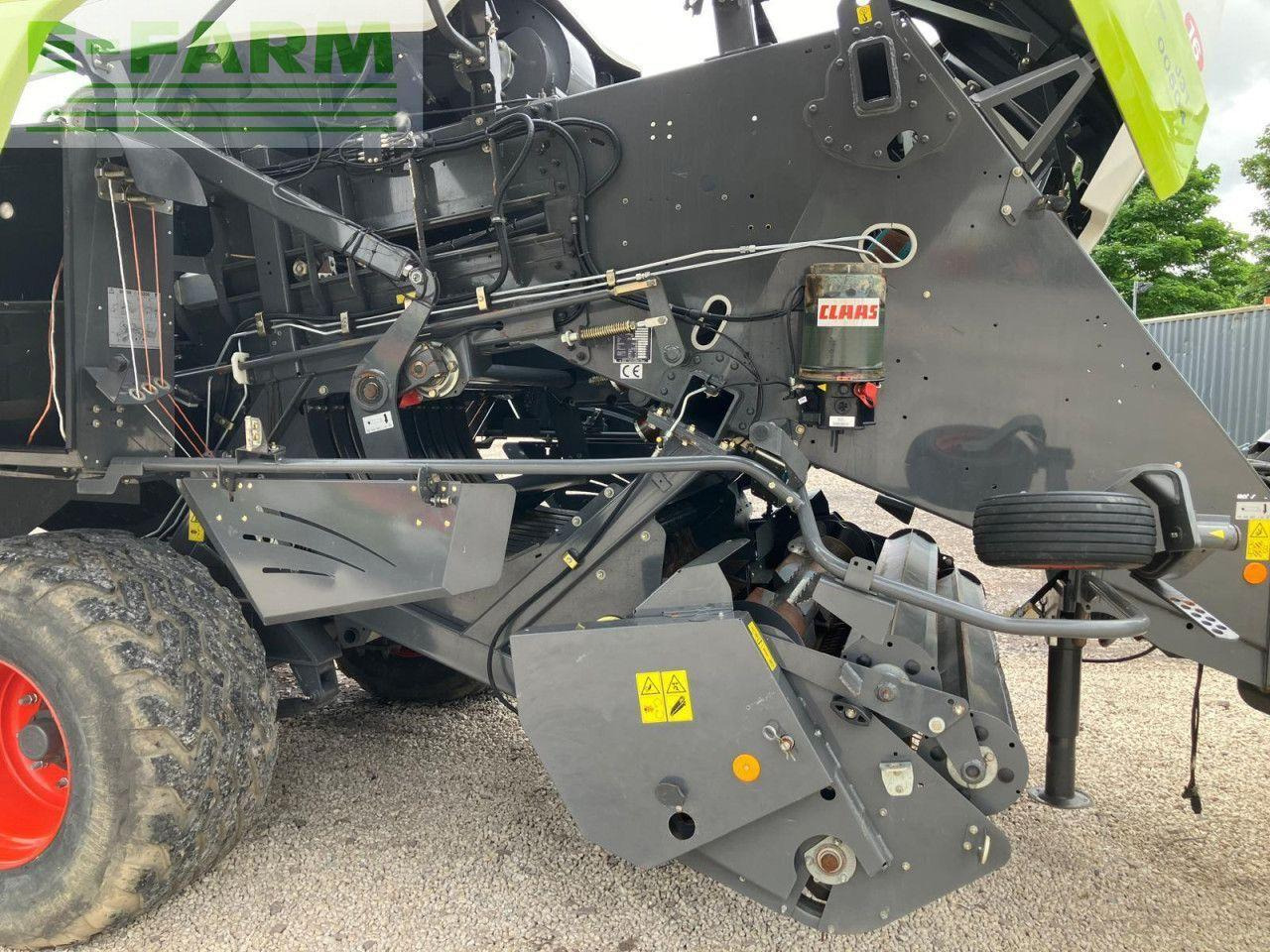 CLAAS USED 2018 QUADRANT 5200 TANDEM RF - Kvadratna balirka: slika CLAAS USED 2018 QUADRANT 5200 TANDEM RF - Kvadratna balirka CLAAS USED 2018 QUADRANT 5200 TANDEM RF - Kvadratna balirka: slika CLAAS USED 2018 QUADRANT 5200 TANDEM RF - Kvadratna balirka
