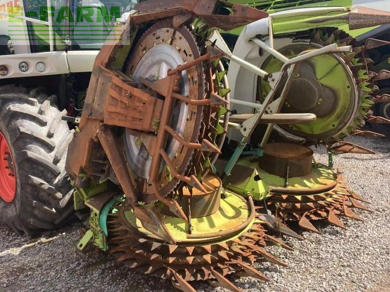 CLAAS USED ORBIS 600 - Silažni kombajn: slika CLAAS USED ORBIS 600 - Silažni kombajn CLAAS USED ORBIS 600 - Silažni kombajn: slika CLAAS USED ORBIS 600 - Silažni kombajn