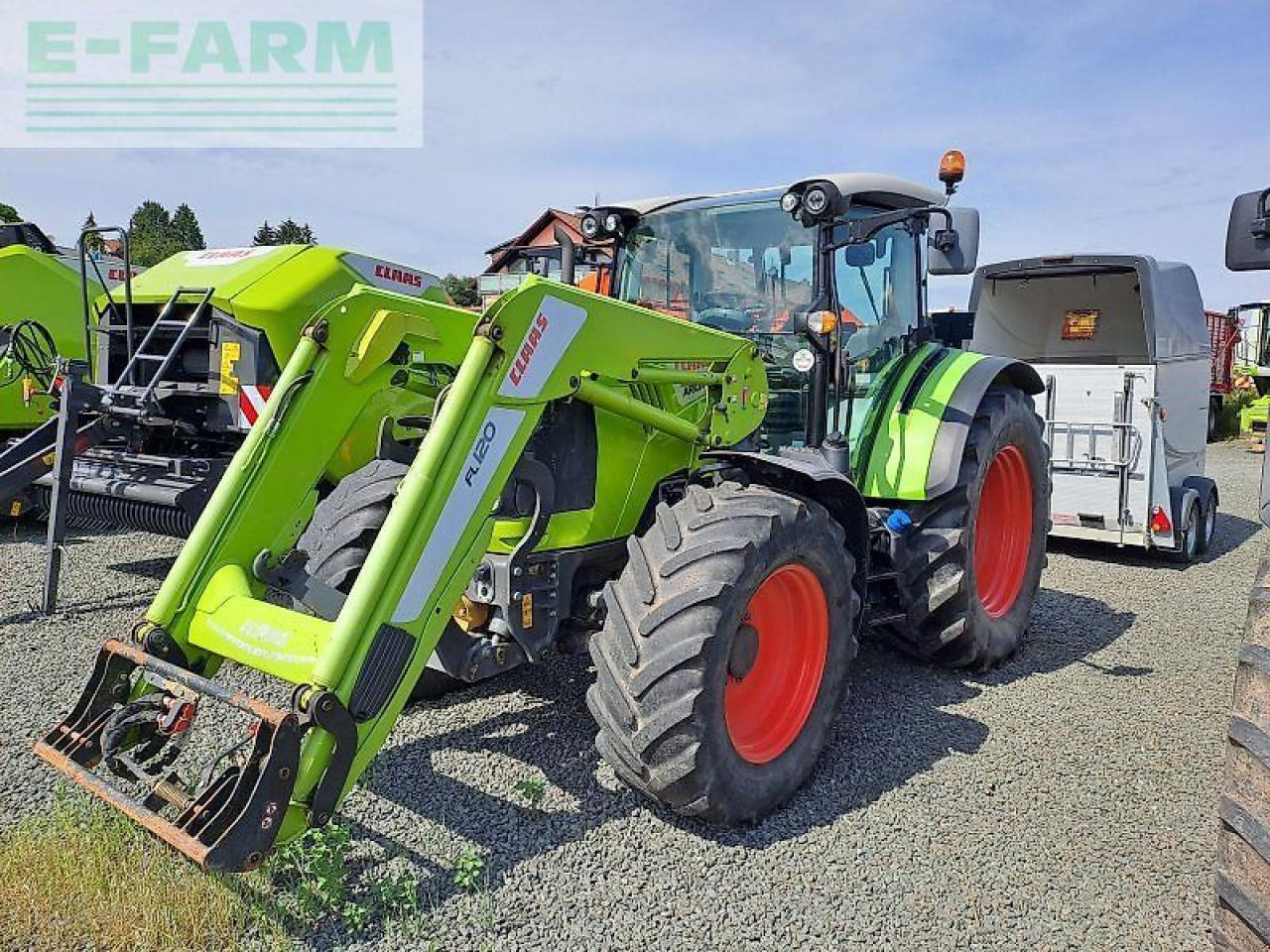 CLAAS arion 460 cis+ CIS+ - Traktor: slika CLAAS arion 460 cis+ CIS+ - Traktor CLAAS arion 460 cis+ CIS+ - Traktor: slika CLAAS arion 460 cis+ CIS+ - Traktor