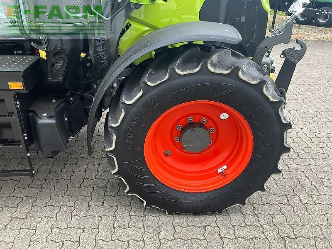 CLAAS arion 510 cis CIS - Traktor: slika CLAAS arion 510 cis CIS - Traktor CLAAS arion 510 cis CIS - Traktor: slika CLAAS arion 510 cis CIS - Traktor