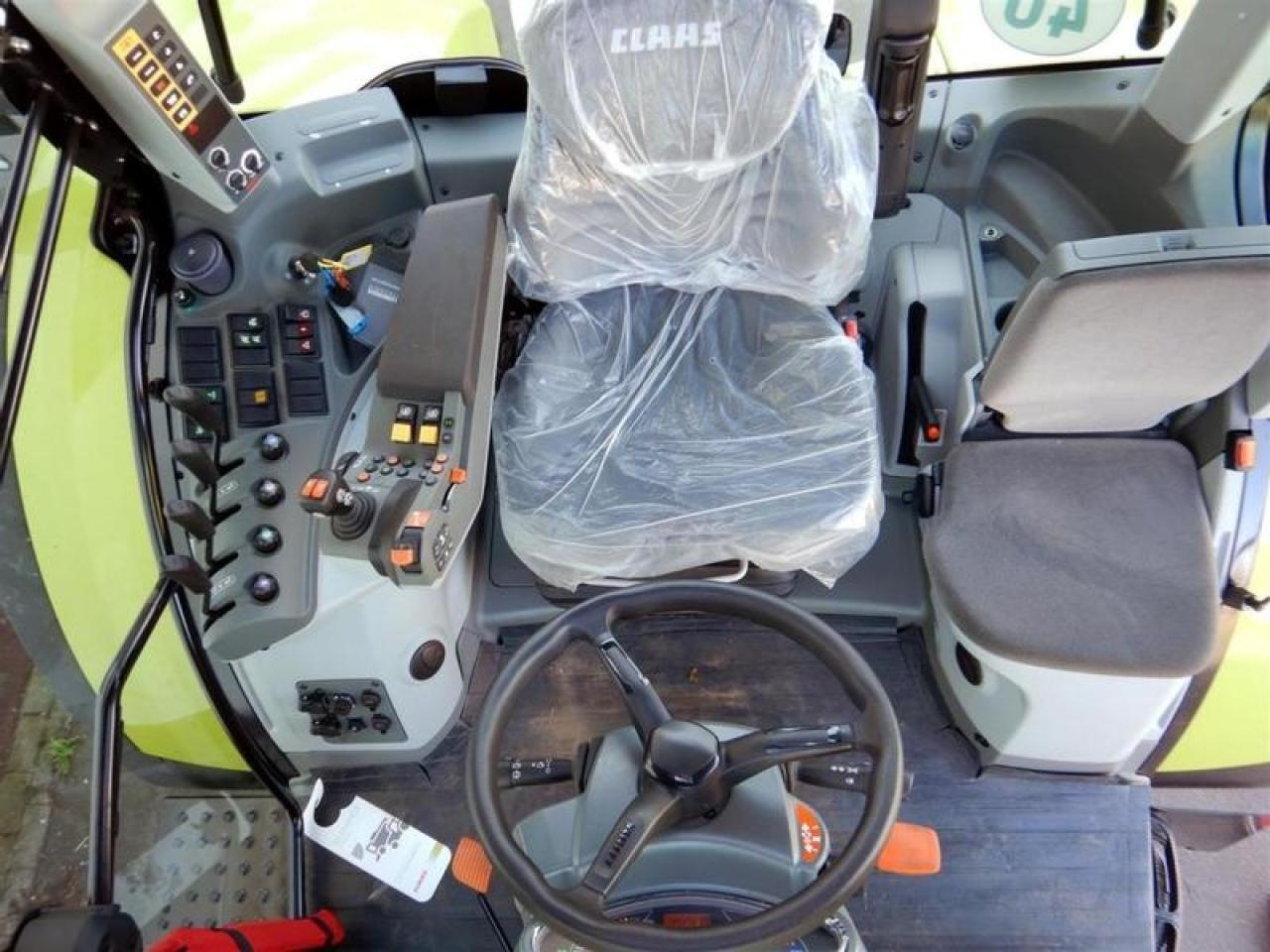CLAAS arion 510 cis v - Traktor: slika CLAAS arion 510 cis v - Traktor CLAAS arion 510 cis v - Traktor: slika CLAAS arion 510 cis v - Traktor