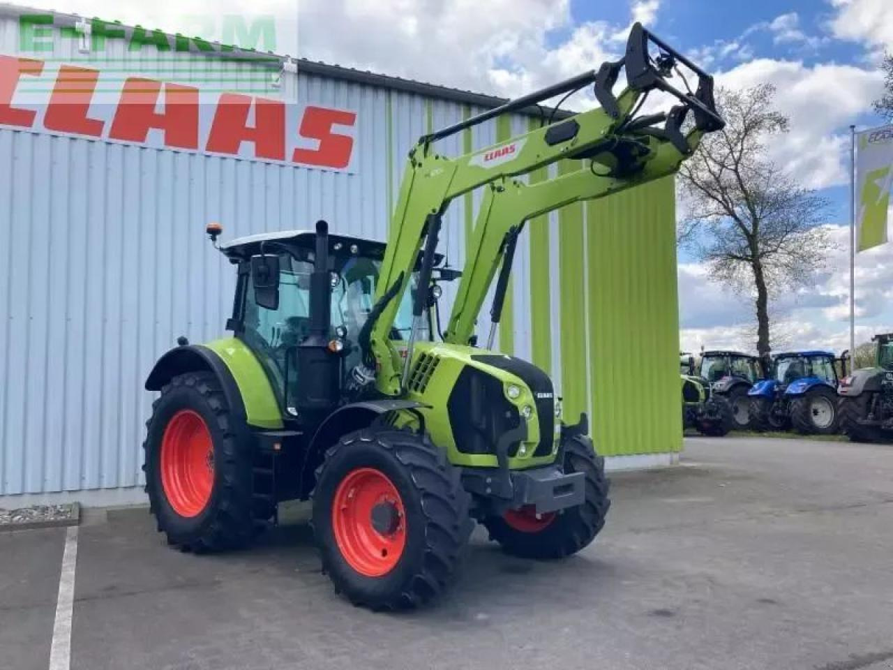CLAAS arion 530 cis CIS - Traktor: slika CLAAS arion 530 cis CIS - Traktor CLAAS arion 530 cis CIS - Traktor: slika CLAAS arion 530 cis CIS - Traktor