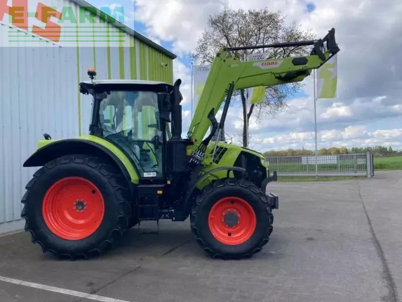 CLAAS arion 530 cis CIS - Traktor: slika CLAAS arion 530 cis CIS - Traktor CLAAS arion 530 cis CIS - Traktor: slika CLAAS arion 530 cis CIS - Traktor