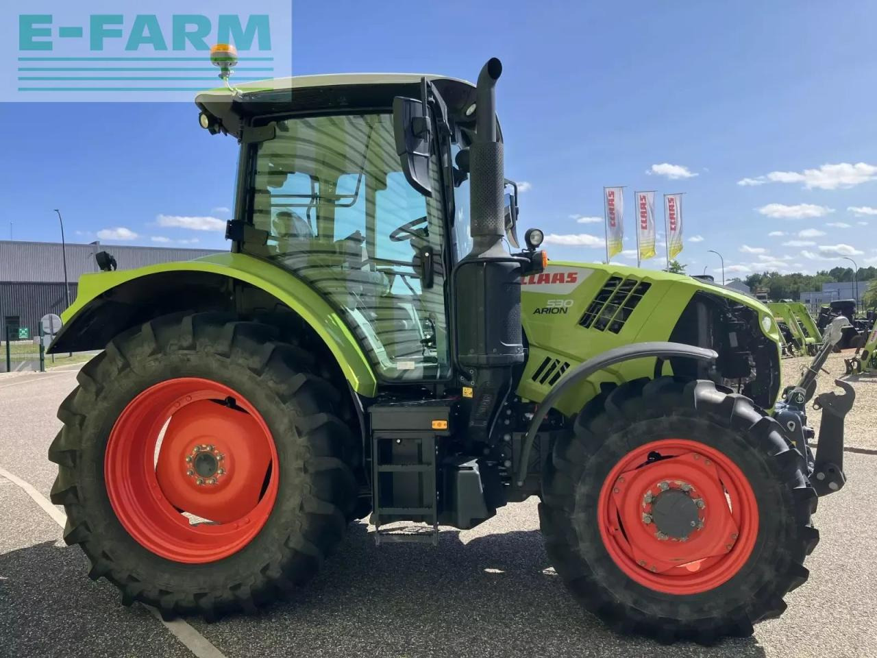 CLAAS arion 530 hexashift - Traktor: slika CLAAS arion 530 hexashift - Traktor CLAAS arion 530 hexashift - Traktor: slika CLAAS arion 530 hexashift - Traktor