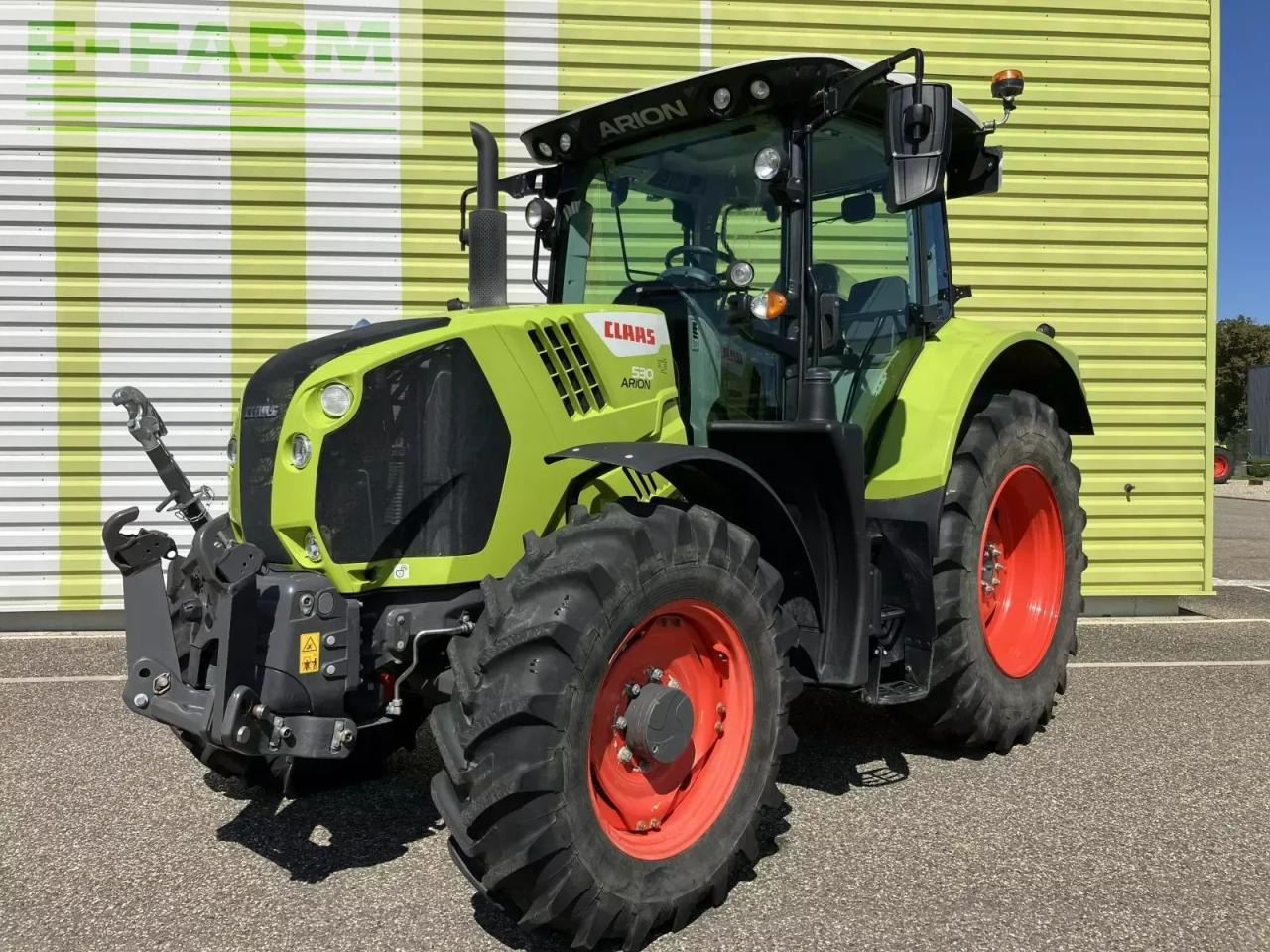 CLAAS arion 530 hexashift - Traktor: slika CLAAS arion 530 hexashift - Traktor CLAAS arion 530 hexashift - Traktor: slika CLAAS arion 530 hexashift - Traktor