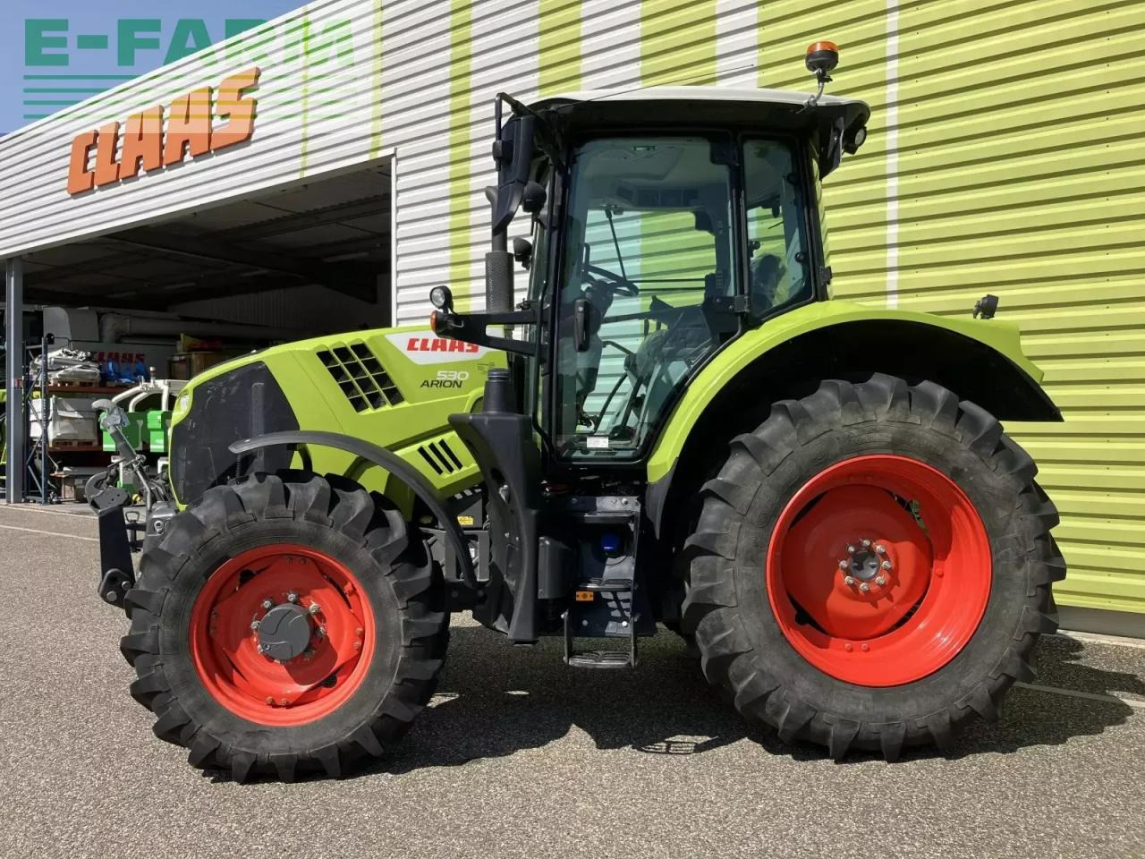 CLAAS arion 530 hexashift - Traktor: slika CLAAS arion 530 hexashift - Traktor CLAAS arion 530 hexashift - Traktor: slika CLAAS arion 530 hexashift - Traktor